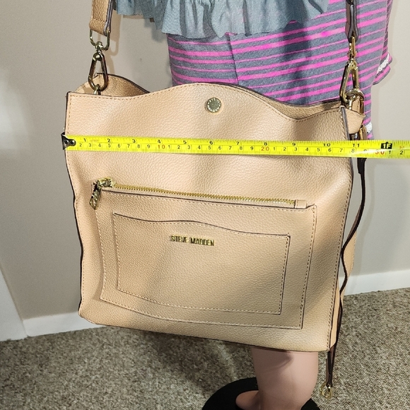 Steve Madden Tan Crossbody Bag Minimalist Design - Picture 5 of 10